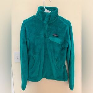 Patagonia Teal fleece pullover with pockets